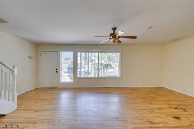 Building Photo - 3318 China Dr