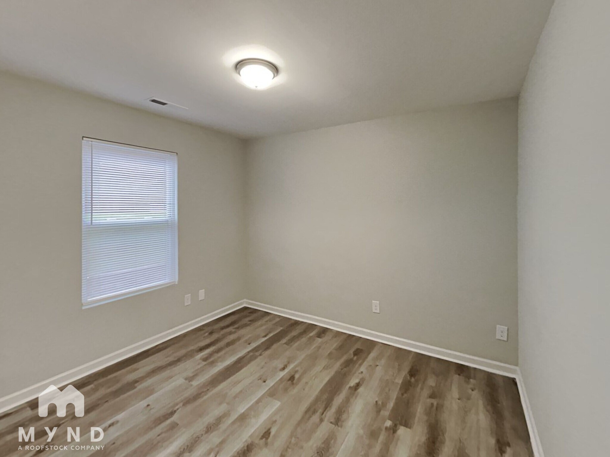 Building Photo - 6108 Fazenda Drive