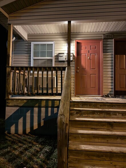 Building Photo - 1824 7th Ave