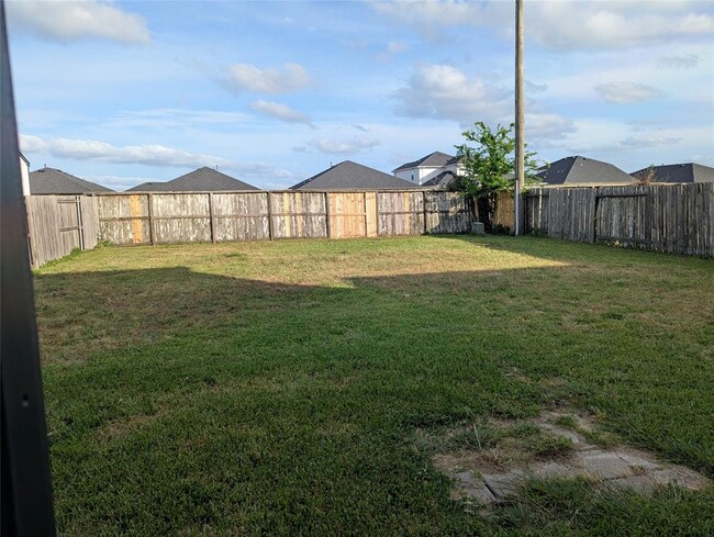 Building Photo - 3919 Hollow Cove Ln