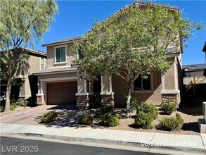 Building Photo - Beautiful 4BR Home with Huge Loft, Gourmet Kitchen & Covered Patio