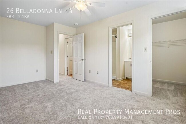 Building Photo - 26 Belladonna Ln