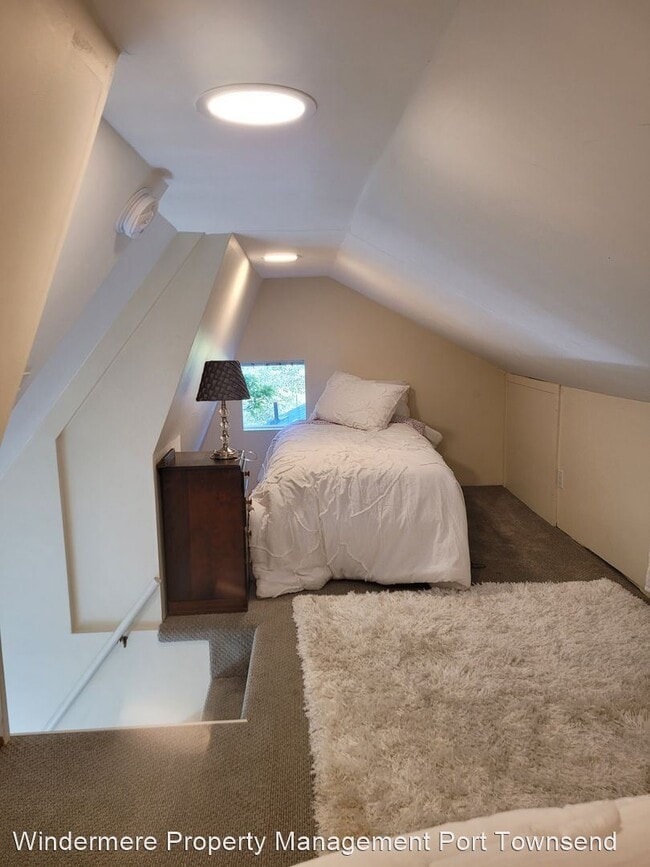 Building Photo - 2 br, 1 bath House - 711 Irondale Road