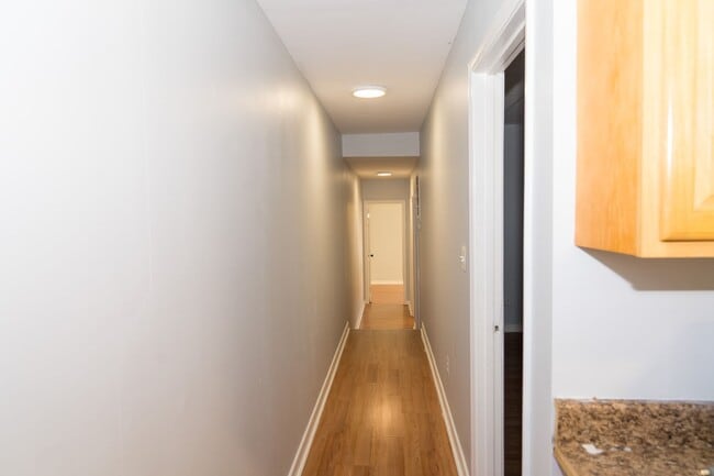 Building Photo - 2014-2016 N Charles St