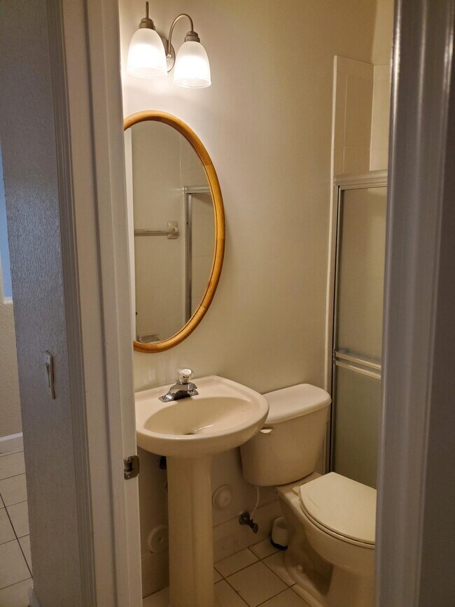 Building Photo - 2286 Shoma Dr