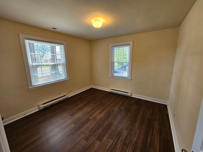 Building Photo - First Offering - 4BR/2BA Brick Cape Cod - ...