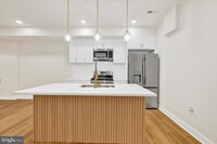 Building Photo - 33 S Morley St