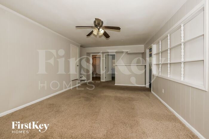 Building Photo - 1517 Flicker Rd