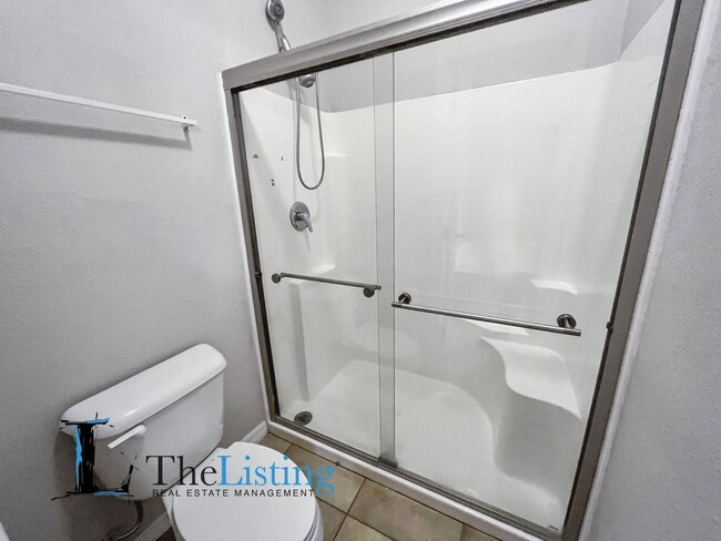 Building Photo - 8825 Isla Bella Dr