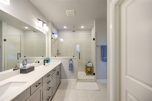 Building Photo - 11718 Cibolo Cyn Rd