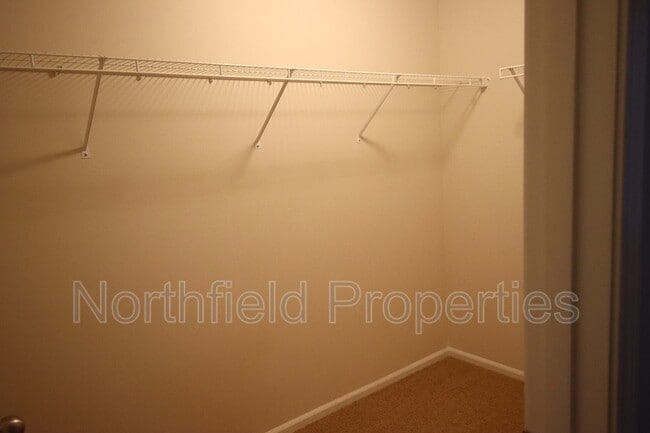 Building Photo - 3421 31st Dr