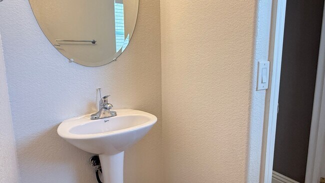 Building Photo - 5141 Moose Falls Dr