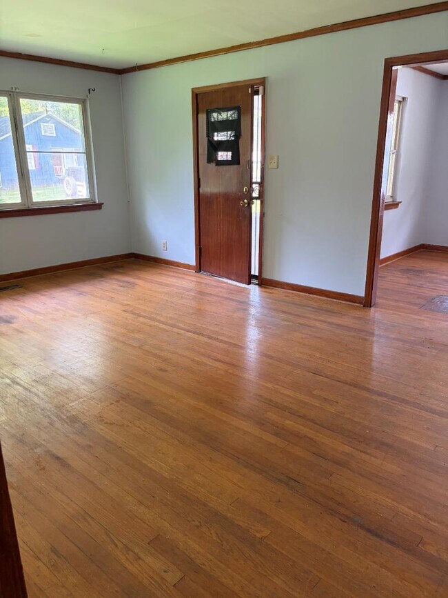 Building Photo - 4925 Ter R