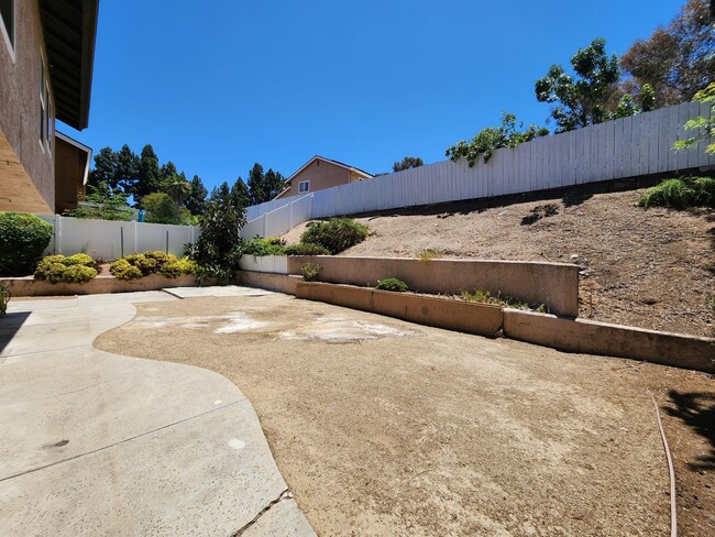 Building Photo - 3 BR Home Plus Loft Area in Rancho Penasquitos