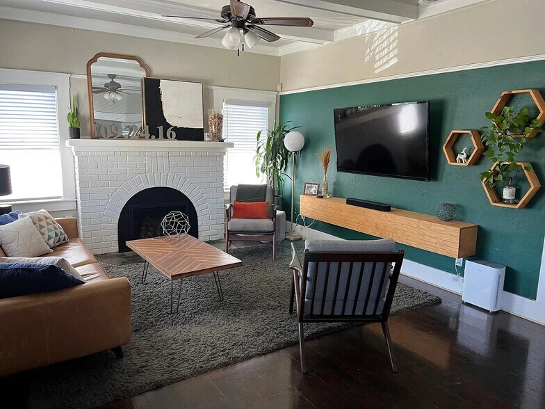 Building Photo - 1251 N San Pablo Ave