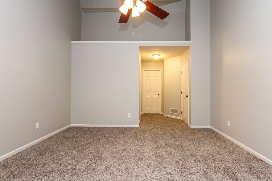 Building Photo - 401 Creekstone Dr