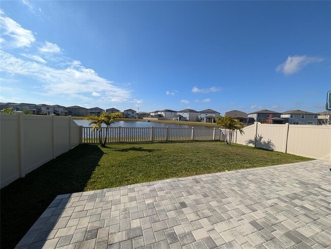 Building Photo - 7545 Pool Compass Loop