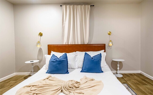 Building Photo - 3818 Blodgett St