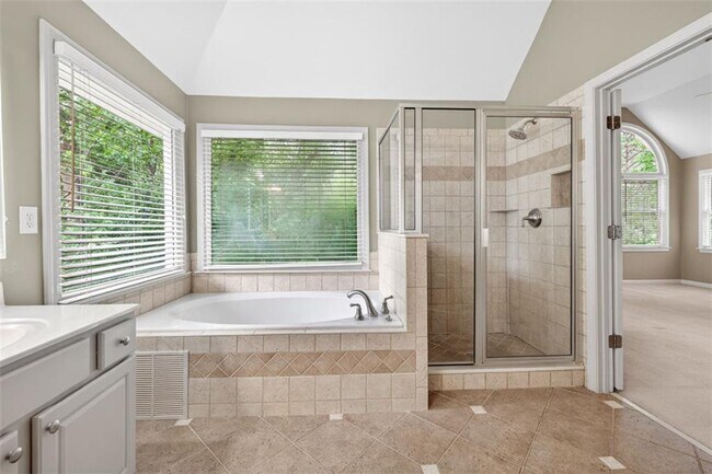 Building Photo - 4582 Campenille Ct
