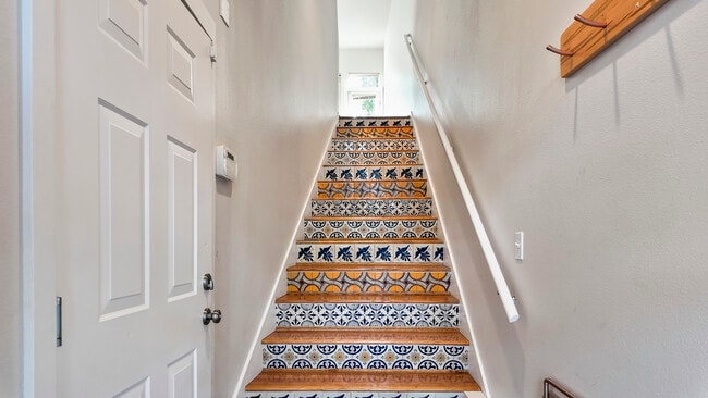 Building Photo - 11560 Stone Ave N