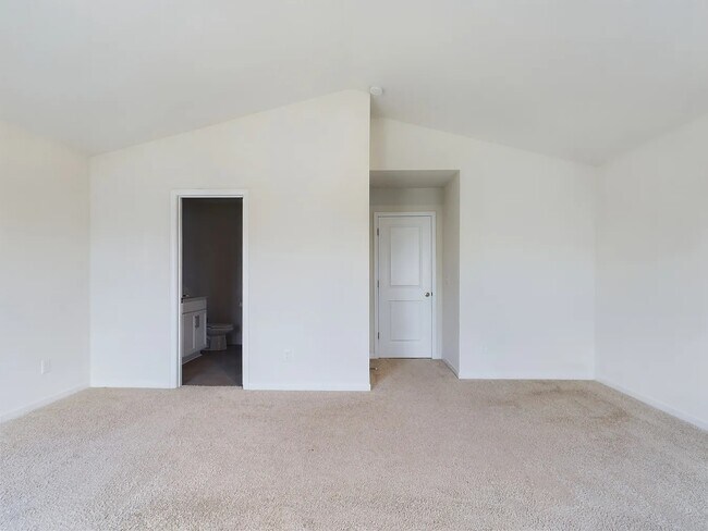 Building Photo - 5012 Jamie Sloop Ln