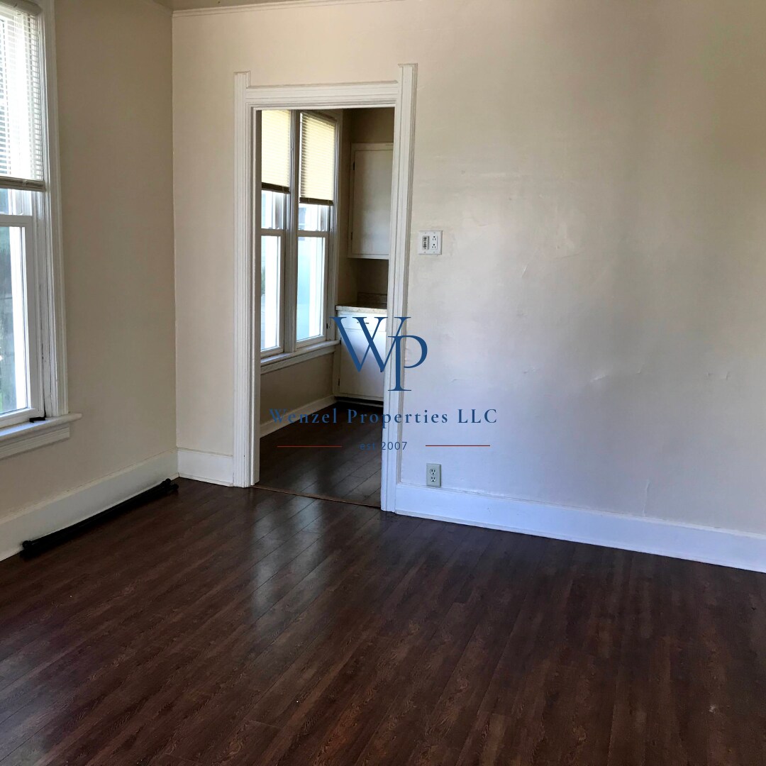 Building Photo - 1411 Marshall St