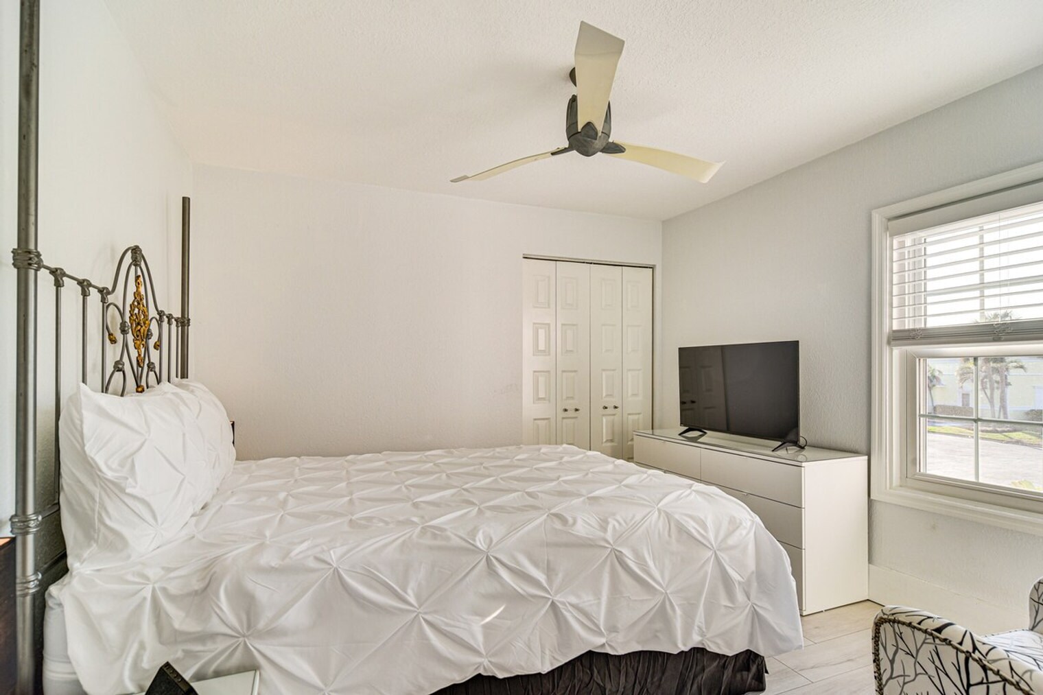 Building Photo - 5172 Coquina Key Dr SE