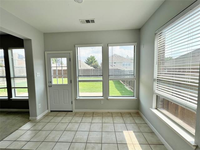 Building Photo - 5213 Birchwood Dr
