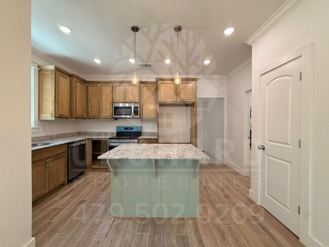 Building Photo - Bella Vista Single-Family Home- 2 Bed/ 2 Bath - Well-Crafted Camden Plan