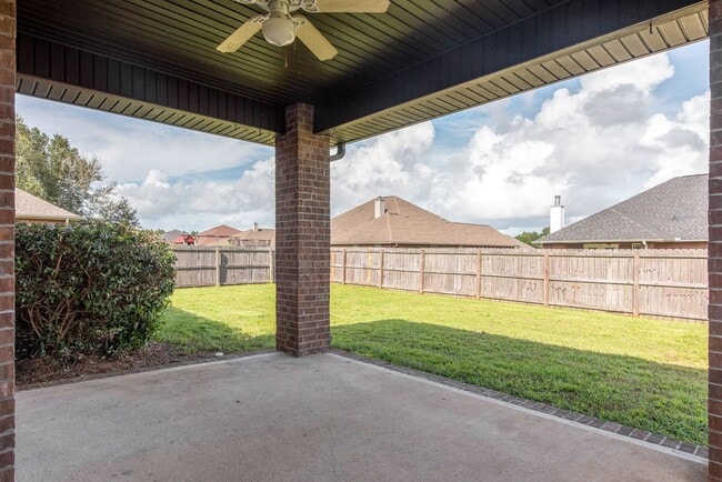 Building Photo - Spacious 4-Bedroom Home - Winners Gait