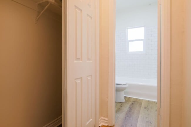 Floorplan - Beautiful Newly Renovated Apartment in Koreatown
