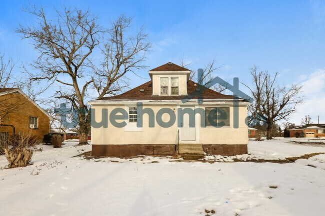 Building Photo - 130 Burgess Ave