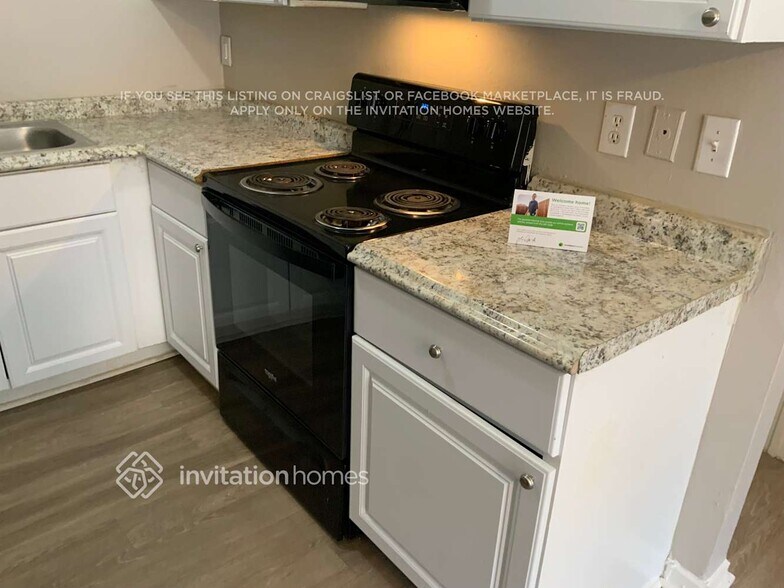 Building Photo - 429 Casie Ct