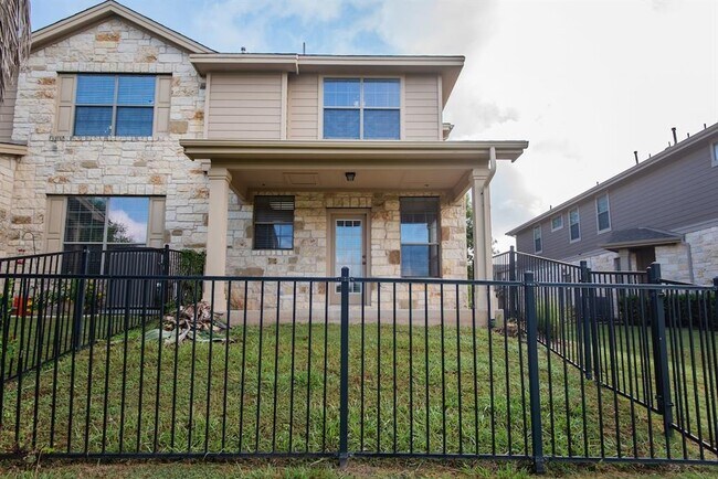 Building Photo - 9201 Brodie Ln