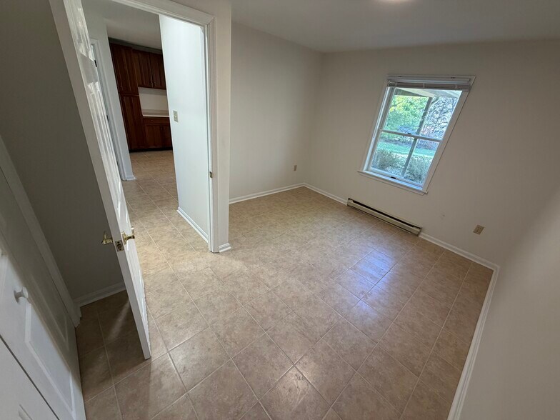 Third Bedroom - 104 E Poplar St