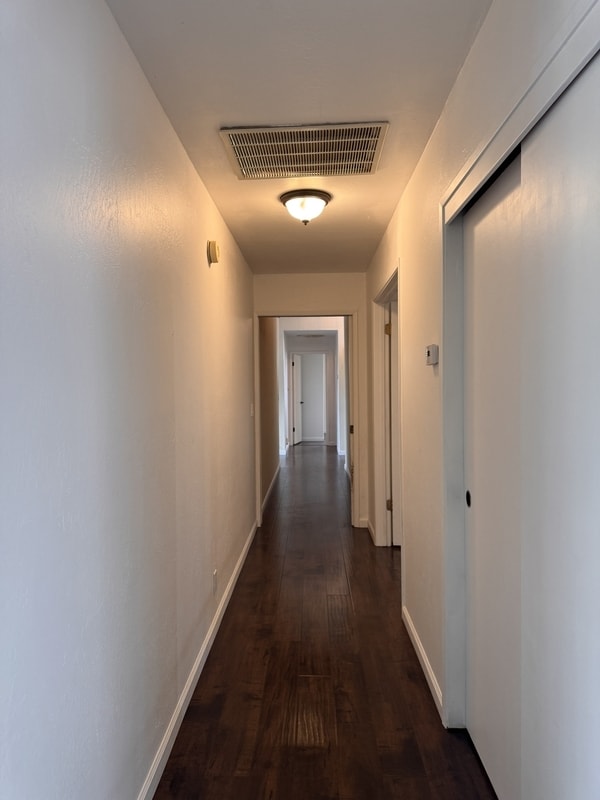 Building Photo - 17554 Patricia Way