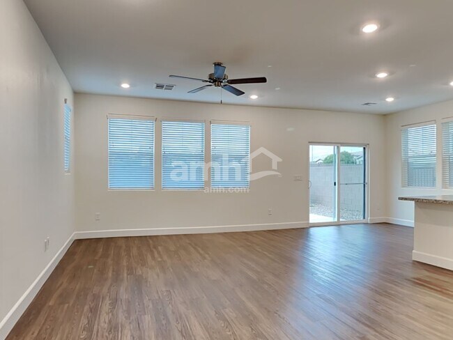 Building Photo - 8110 Inhibition Ct