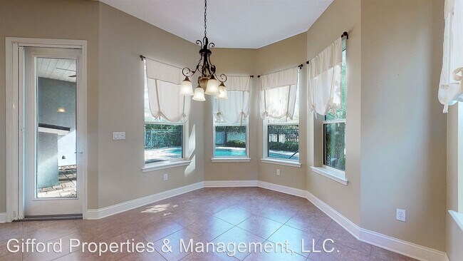 Building Photo - 4 br, 3.5 bath House - 595 Saddlestone Drive