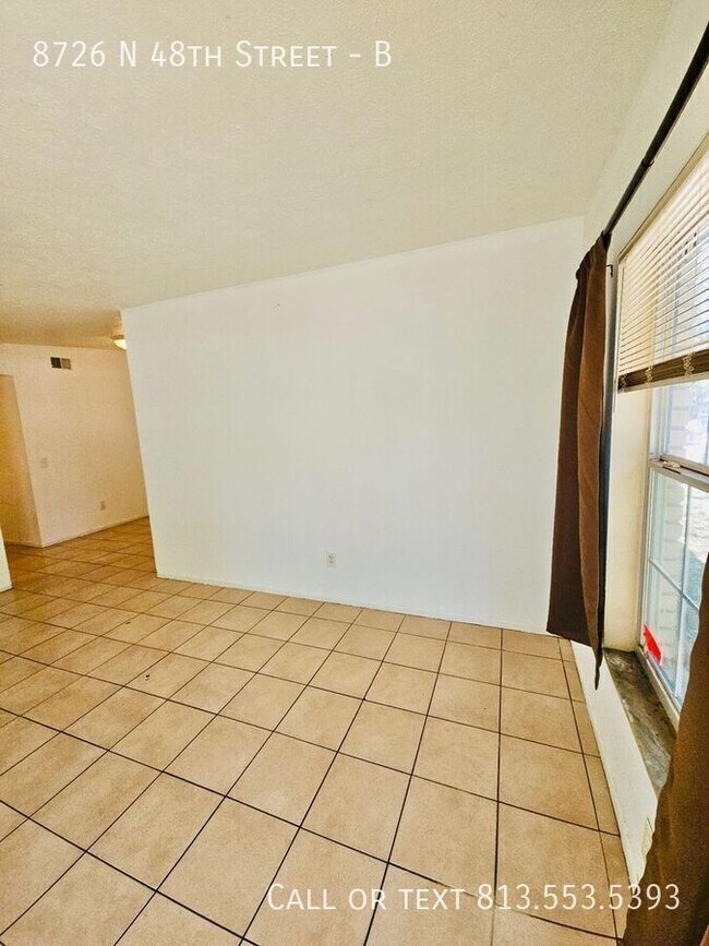Building Photo - 8726 N 48th St