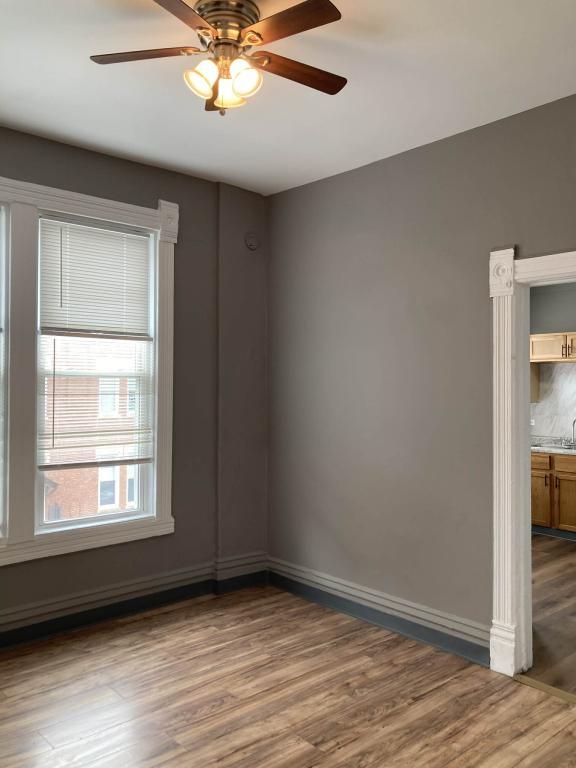 Building Photo - 2258 W 21st Pl