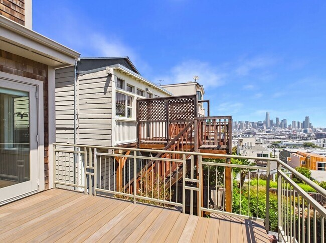 Building Photo - 853 De Haro St