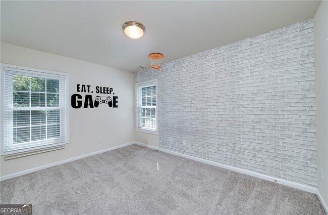 Building Photo - 1120 Bagwell Dr NW