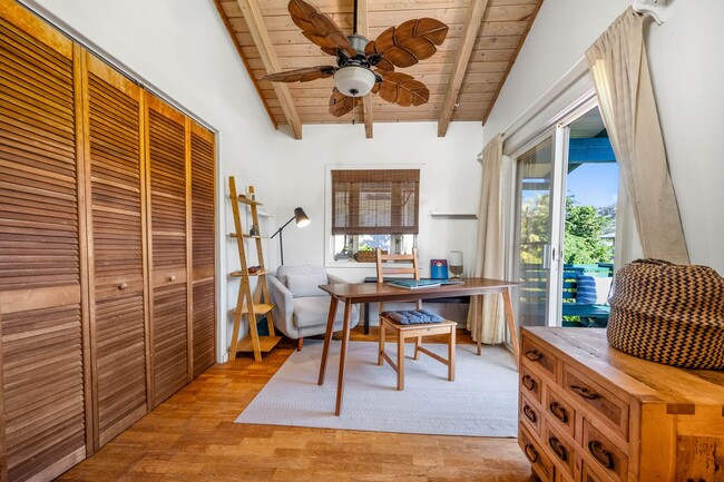 Building Photo - 59-018 Holawa St