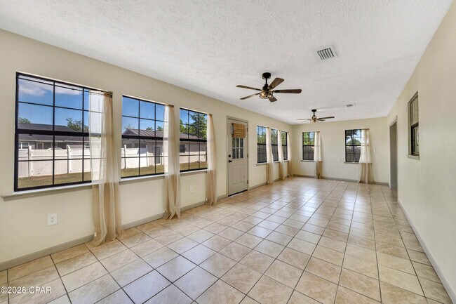 Building Photo - 1401 Mississippi Ave