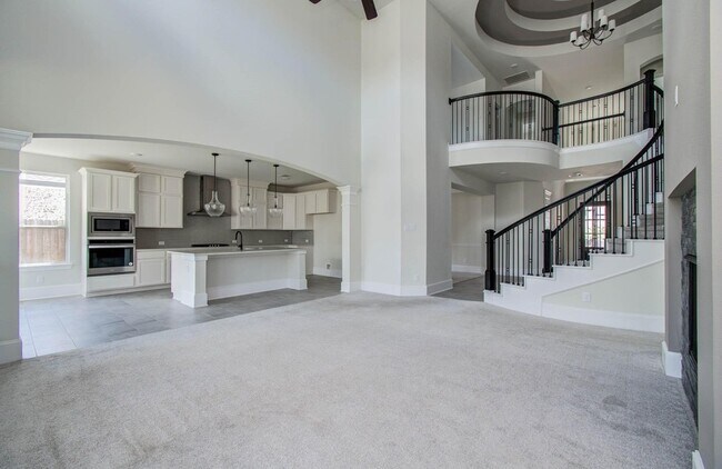 Building Photo - 15108 Botanical Garden Dr