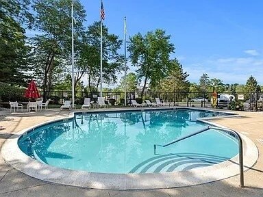 Building Photo - 38 Village Rd