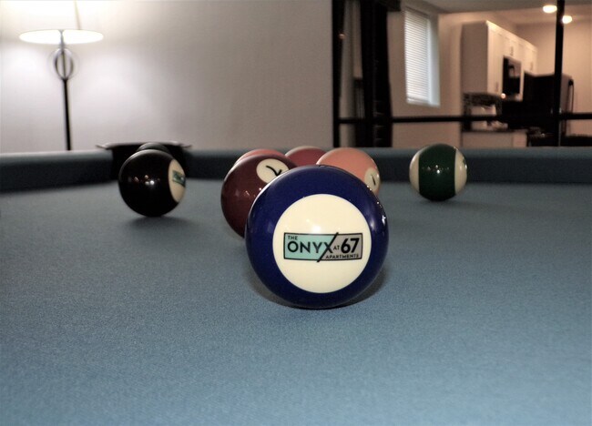 Shawnee, KS - The Onyx at 67