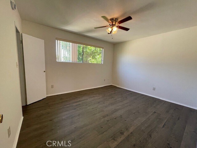 Building Photo - 17135 Roscoe Blvd