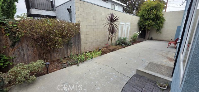 Building Photo - 635 Coronado Ave
