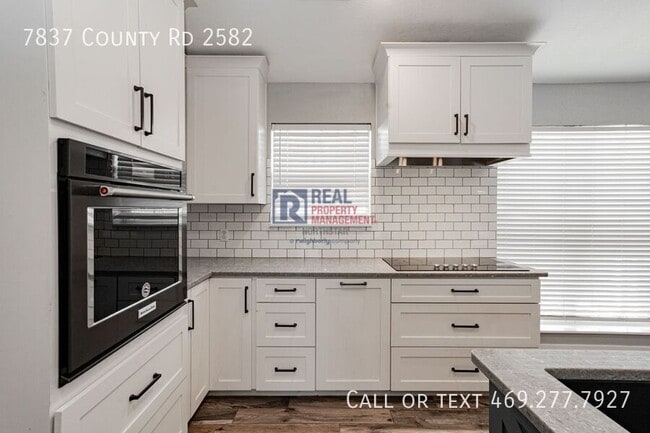 Building Photo - 7837 Co Rd 2582